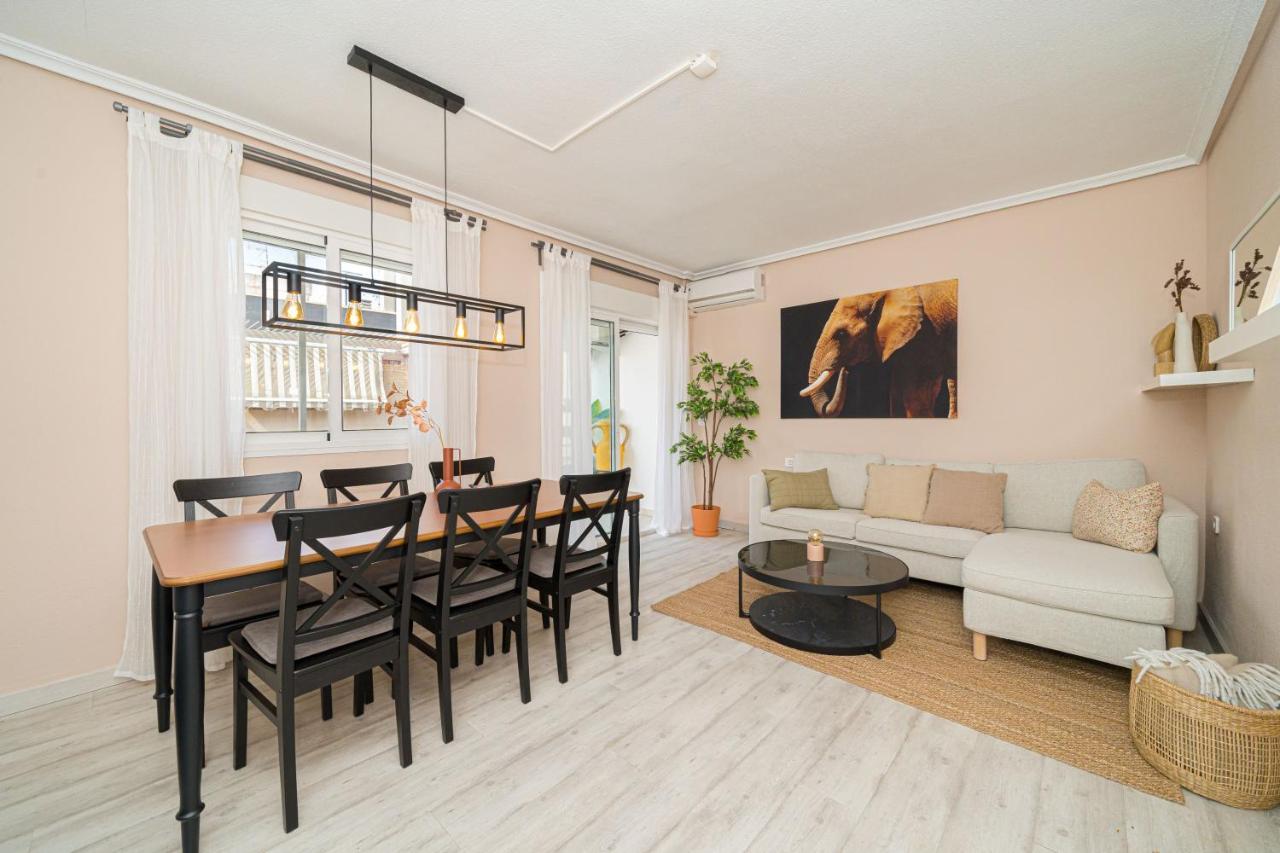 Casa Terra: Apartment 50 Meters From The Beach Torrevieja Exterior photo