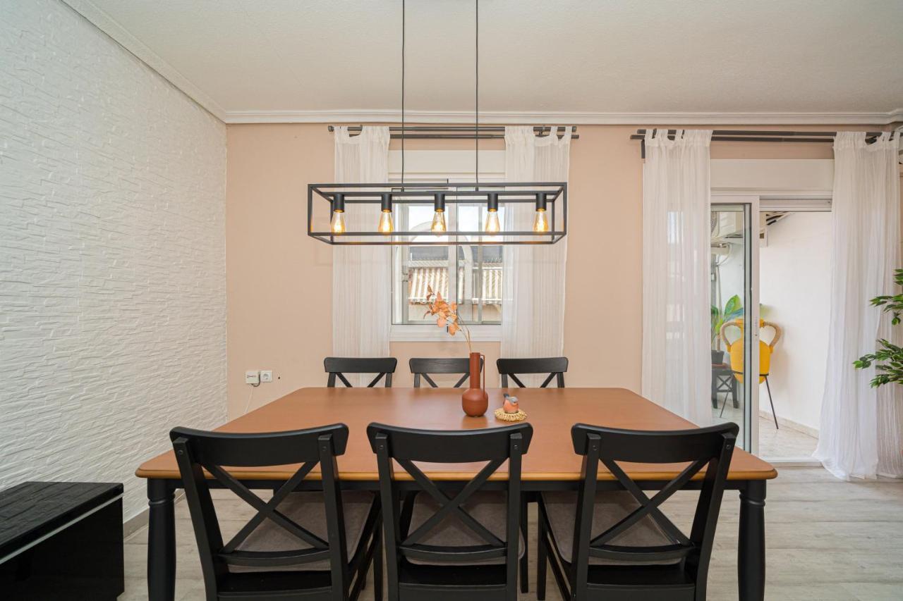 Casa Terra: Apartment 50 Meters From The Beach Torrevieja Exterior photo